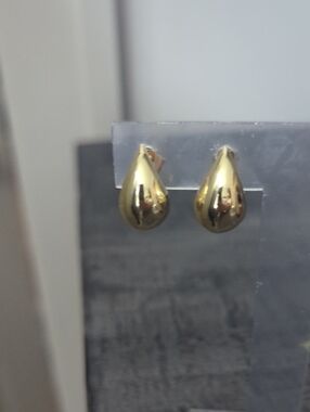 Gold Teardrop Stud Earrings